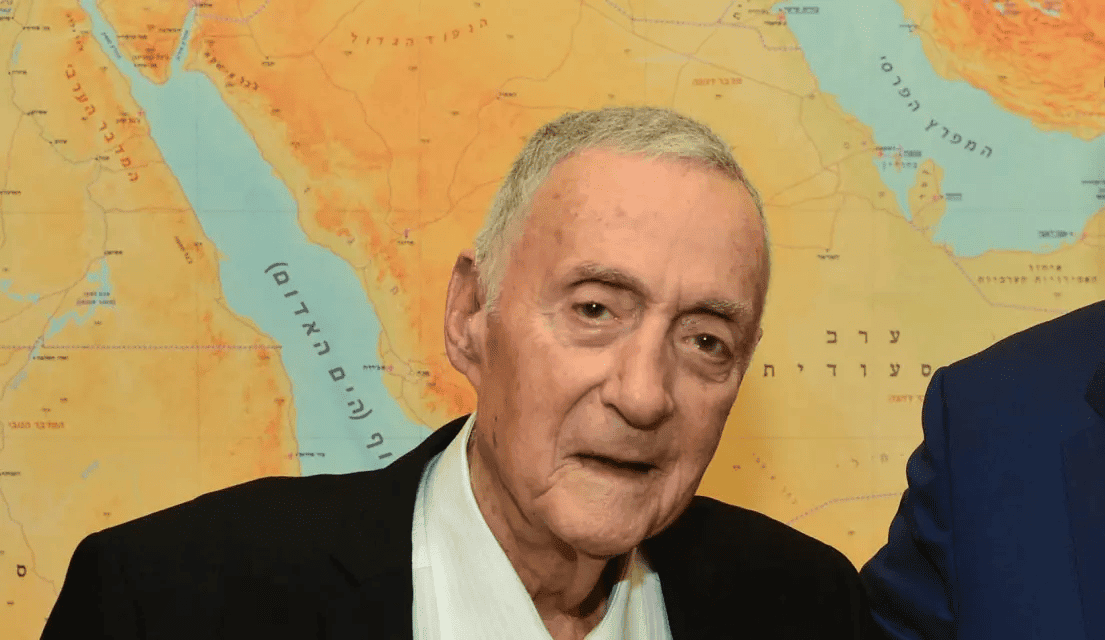 בתקווה להחלפת המשטר באיראן