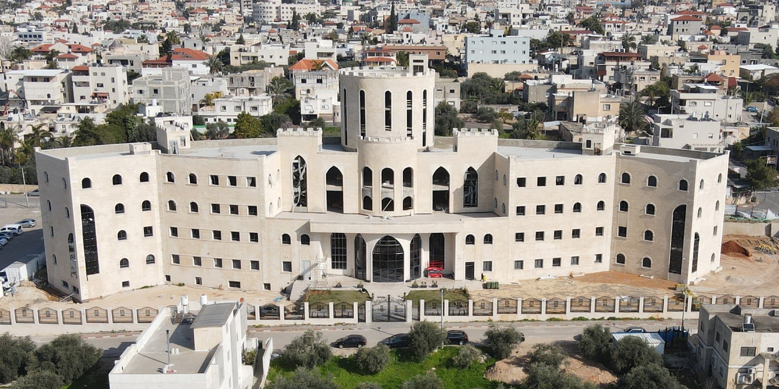 מכללת באקה