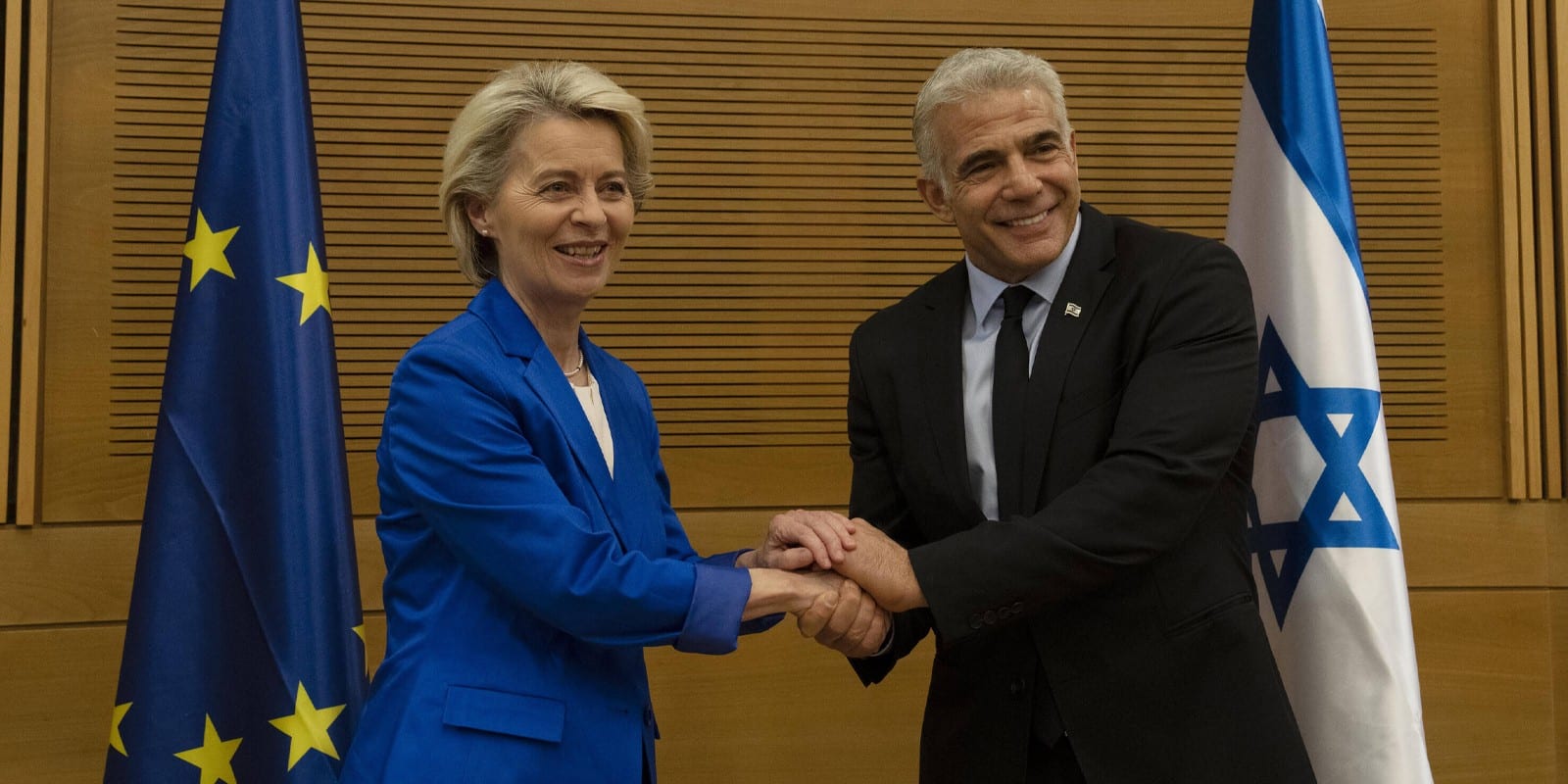 EU President Ursula von der Leyen with Israeli Prime Minister Yair Lapid