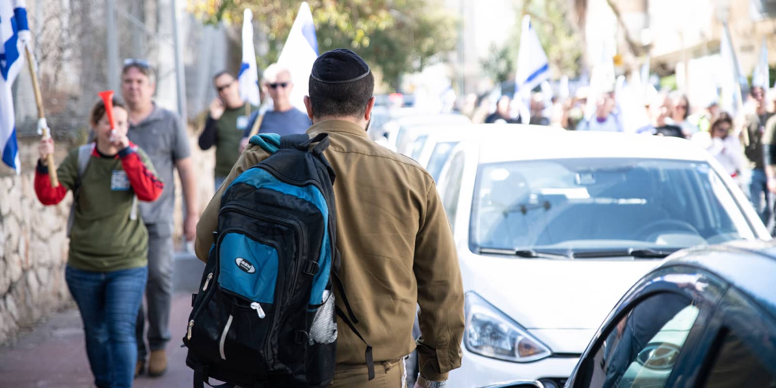 שירות צבאי או אזרחי לכול הוא צו המוסר